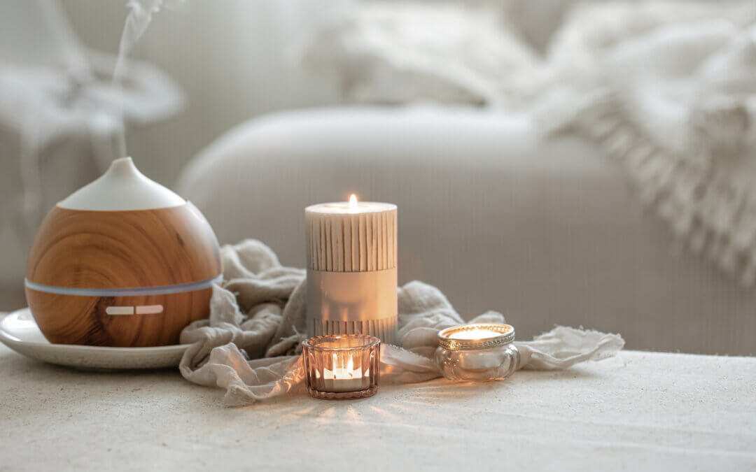 Aromaterapie – 6 uleiuri esenţiale pe care trebuie să le ai în casă
