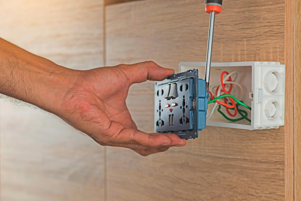 Ce este un releu electric și cum funcționează?