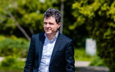 Generația care nu mai iartă. Ce își doresc, de fapt, tinerii de la un lider politic