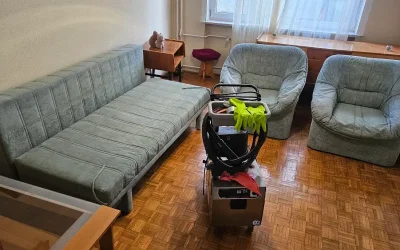 Curățare tapițerie Oradea – soluții reale pentru casă și auto 1